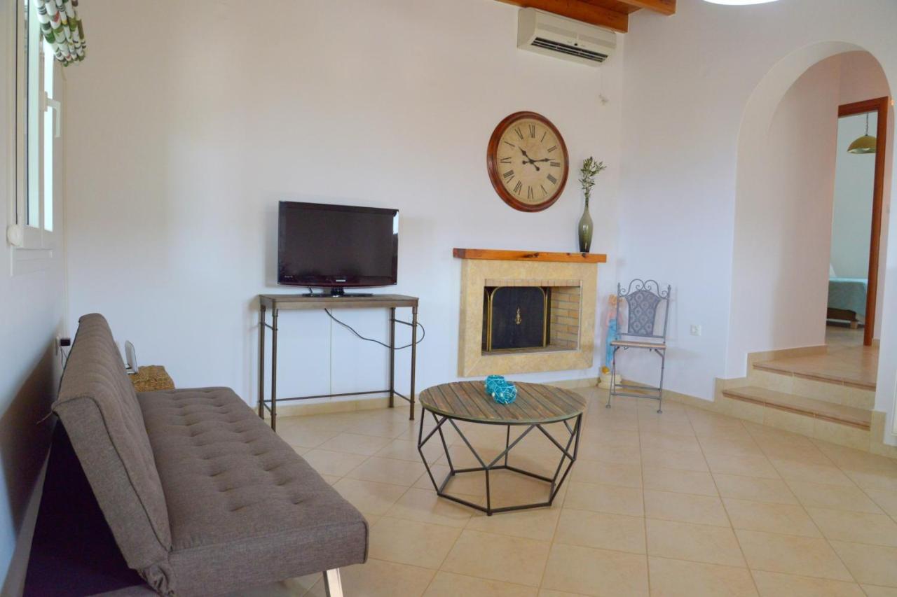 Hill House With Sea View Villa Adamantas  Ngoại thất bức ảnh